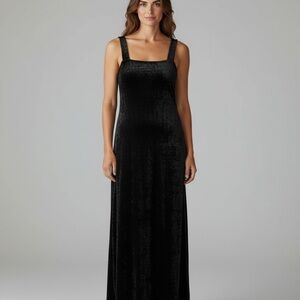 Chic Black Velvet Maxi Dress